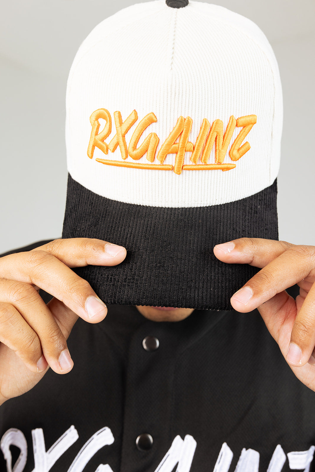 Snapback Hats white/black